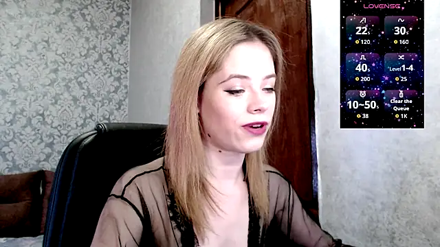 Snapshot of Kate__Loves chatting on 05-09-26, 07:08 Kate Loves online show from 05-09-26, 07:08
