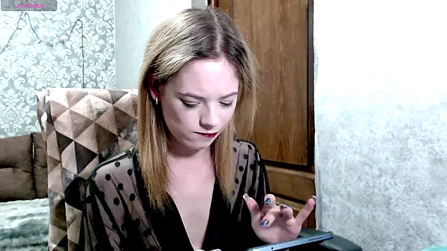 Kate  Loves online show from 07-18-26, 07:28