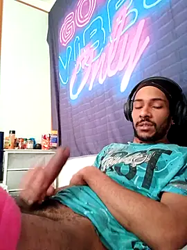 Mikaaa97 online show from 02-07-26, 12:09