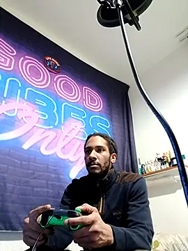 Mikaaa97 online show from 02-22-26, 12:23