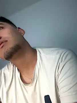 tomy hot20 online show from 11-16-25, 02:06