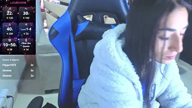 Maily a  online show from 03-11-26, 03:34