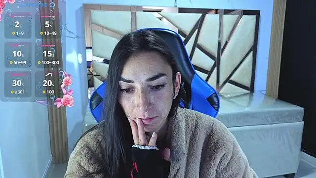 Maily a  online show from 04-19-26, 02:55