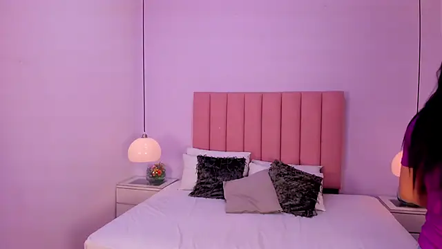 Amy Ferreira online show from 11-13-25, 10:19