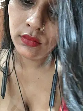 Jasmine Januja online show from 06-25-26, 05:12