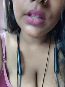 Jasmine Januja online show from 07-15-26, 02:28