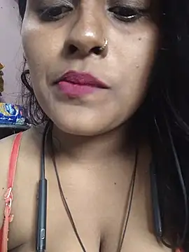 Jasmine Januja online show from 08-05-26, 02:03
