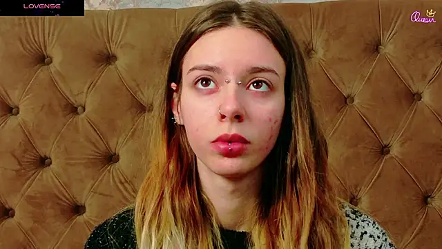 CoraVex online show from 01-19-26, 05:00