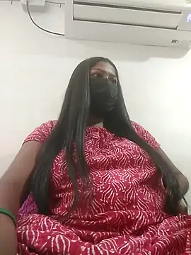 Snapshot of TAMIL_AMMUKUTTYY chatting on 11-20-25, 04:51 TAMIL AMMUKUTTYY online show from 11-20-25, 04:51