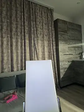 MissOyee online show from 02-03-26, 07:41