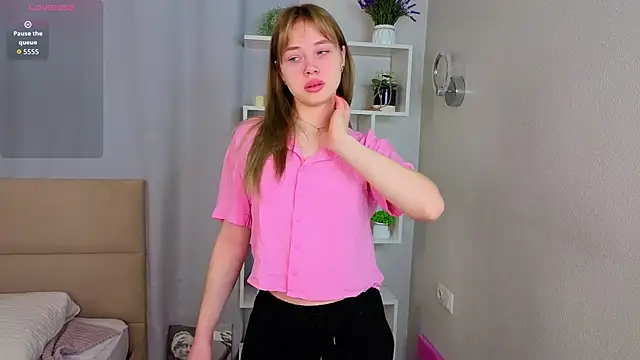 MarniOrdway online show from 03-02-26, 04:14