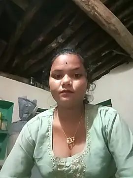 Hot Shredha online show from 10-29-25, 03:36