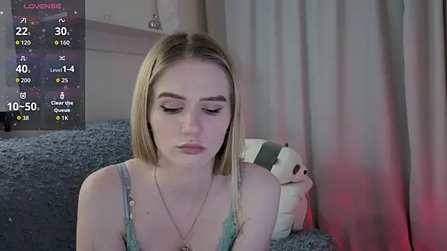 Ange Lus online show from 10-20-25, 07:25