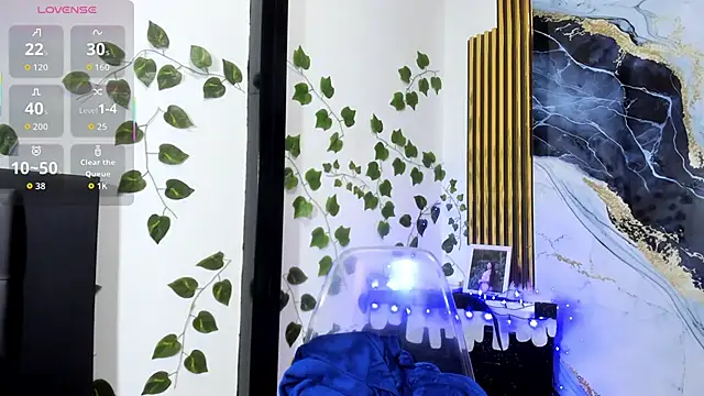 brittanyy20 online show from 02-12-26, 10:54