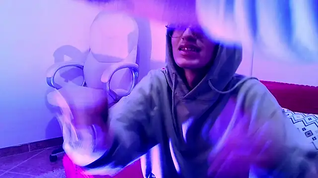 bellmontneon online show from 10-14-25, 11:22