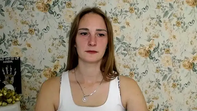 Snapshot of Milana_Cutie_ chatting on 09-19-25, 07:32 Milana Cutie online show from 09-19-25, 07:32