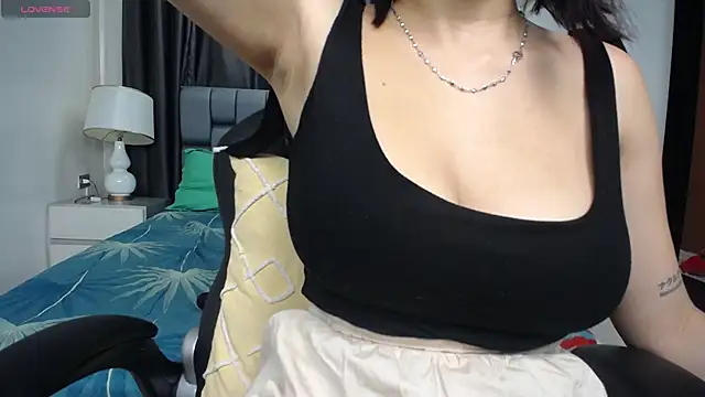 kashvi  online show from 04-15-26, 07:58