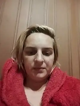 Snapshot of Tatka95 chatting on 10-25-25, 09:28 Tatka95 online show from 10-25-25, 09:28