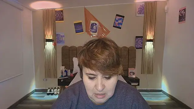 Snapshot of Sasharosee2 chatting on 09-27-25, 12:21 Sasharosee2 online show from 09-27-25, 12:21