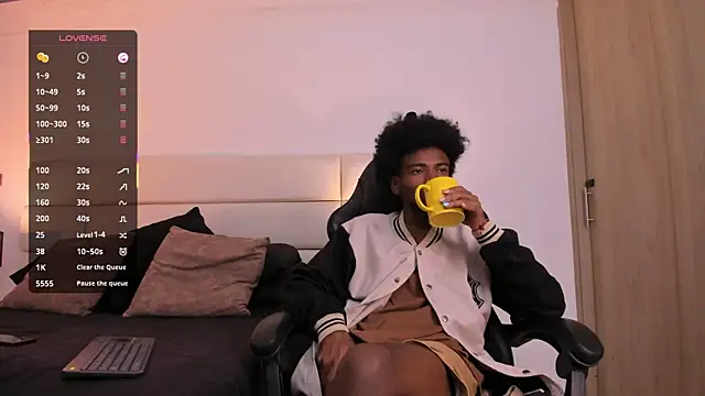 AllexJacob online show from 11-13-25, 12:59