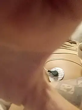 Snapshot of cicithtbitch chatting on 10-28-25, 11:25 cicithtbitch online show from 10-28-25, 11:25