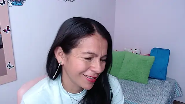 camilavargas  online show from 02-24-26, 02:37