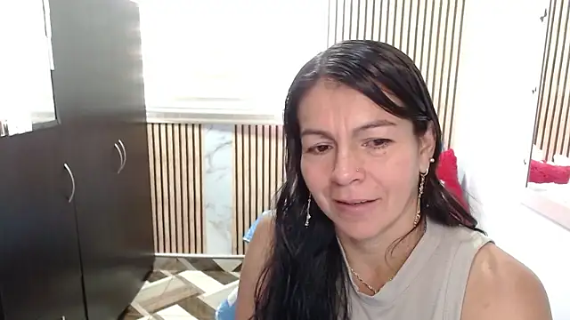 camilavargas  online show from 06-02-26, 07:16