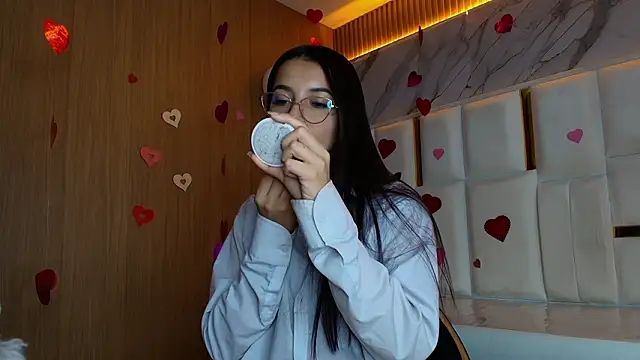 sophiadoll tf online show from 02-17-26, 03:36