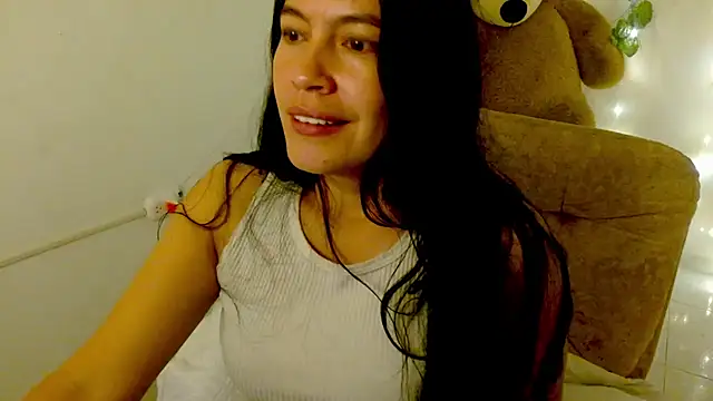 cristal1609 online show from 05-15-26, 02:13