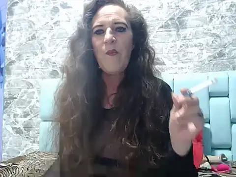 chanel-lam online show from 10-22-25, 01:00