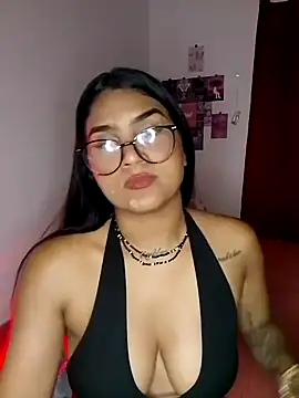 Renata Zoe online show from 11-12-25, 01:39