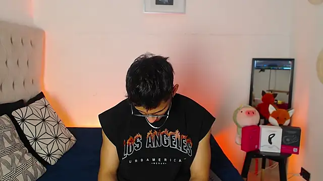 SalvadorFit online show from 11-14-25, 08:40