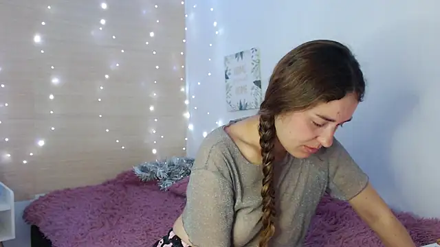 kat desiree online show from 12-22-25, 01:08