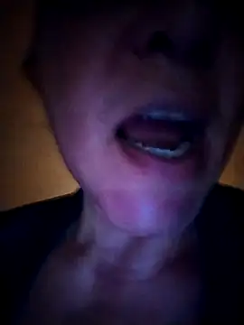 Lunita86 online show from 11-05-25, 02:22