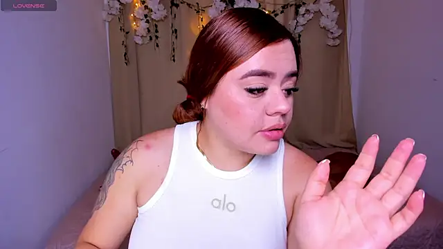 isabella arias2 online show from 04-21-26, 02:51