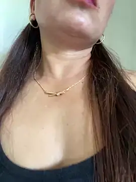 Milky-milk online show from 04-22-26, 02:36