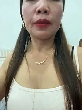 Milky-milk online show from 05-13-26, 01:30