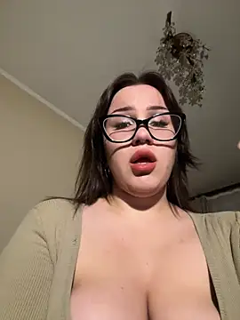 Snapshot of DeliceMaya chatting on 10-16-25, 01:01 DeliceMaya online show from 10-16-25, 01:01