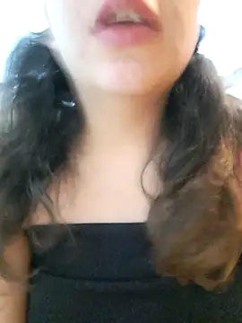 Amandaaaa20 online show from 06-30-26, 10:16