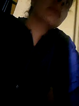 Amandaaaa20 online show from 07-30-26, 03:49