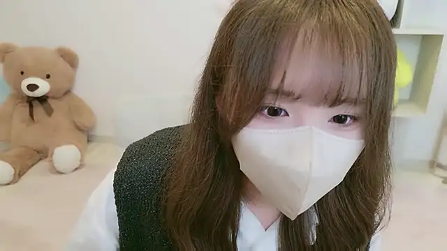 Snapshot of Cocoro_o0 chatting on 10-11-25, 02:33 Cocoro o0 online show from 10-11-25, 02:33