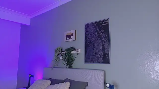 KeendraFox  online show from 03-27-26, 10:15