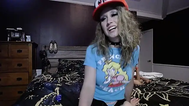 MoonlightMaybell online show from 10-01-25, 06:30