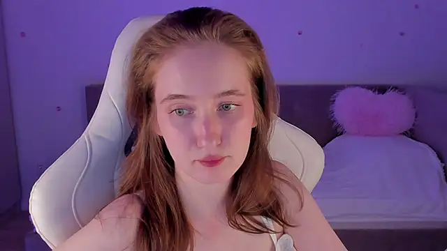 CrystalSoul  online show from 10-25-25, 09:20