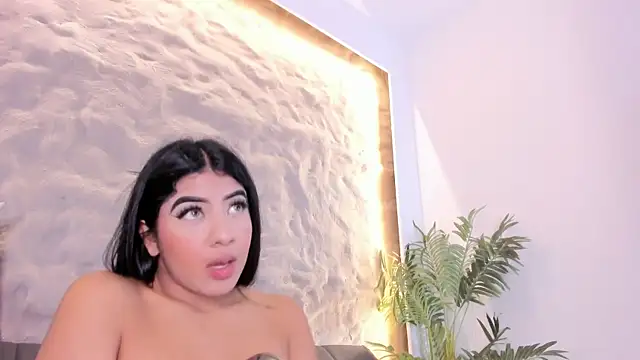 Naomy gyal online show from 02-24-26, 06:50