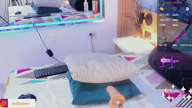 Anabacker01 online show from 02-12-26, 07:20