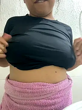 seusegredo    online show from 11-06-25, 06:31