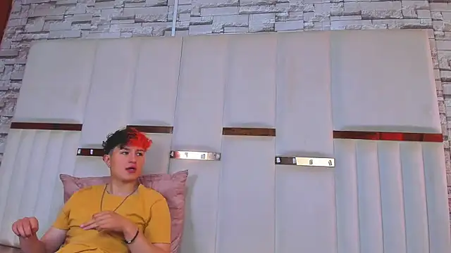 ANLLELOAndANGELA online show from 10-10-25, 03:55