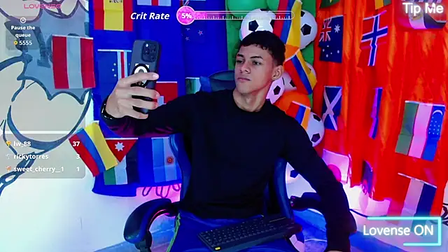 deivid bigcock1 online show from 06-25-26, 02:00