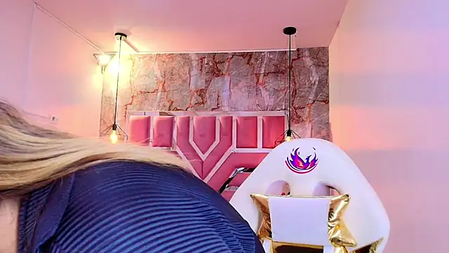 MaylinRosse  online show from 03-12-26, 10:49